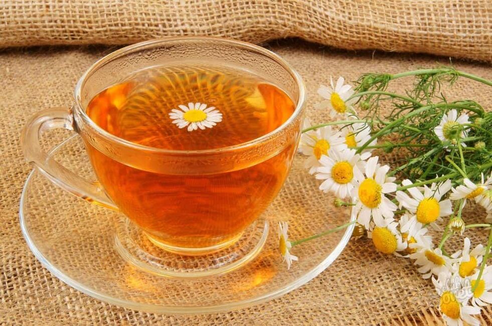 A decoction based on chamomile and other plants useful in the diet of patients with varicose veins